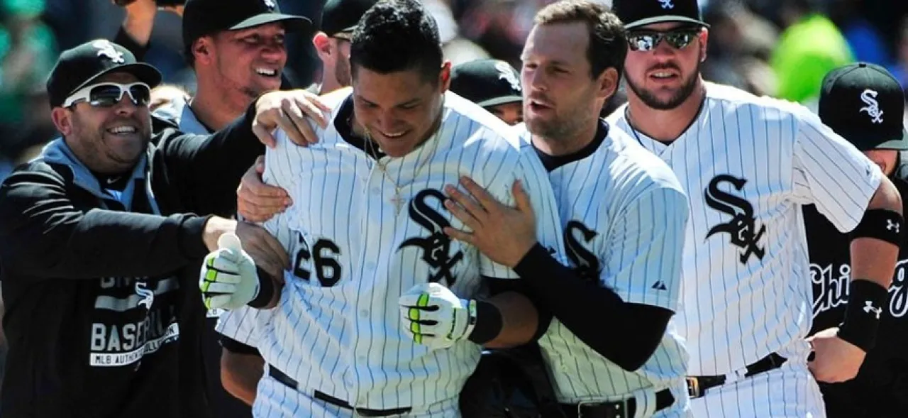 744AvisailWalkOff.jpg