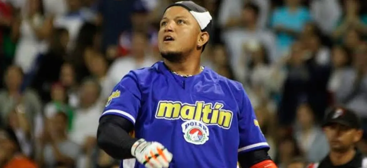 1526MiggyVenezuelanHRDerby.jpg