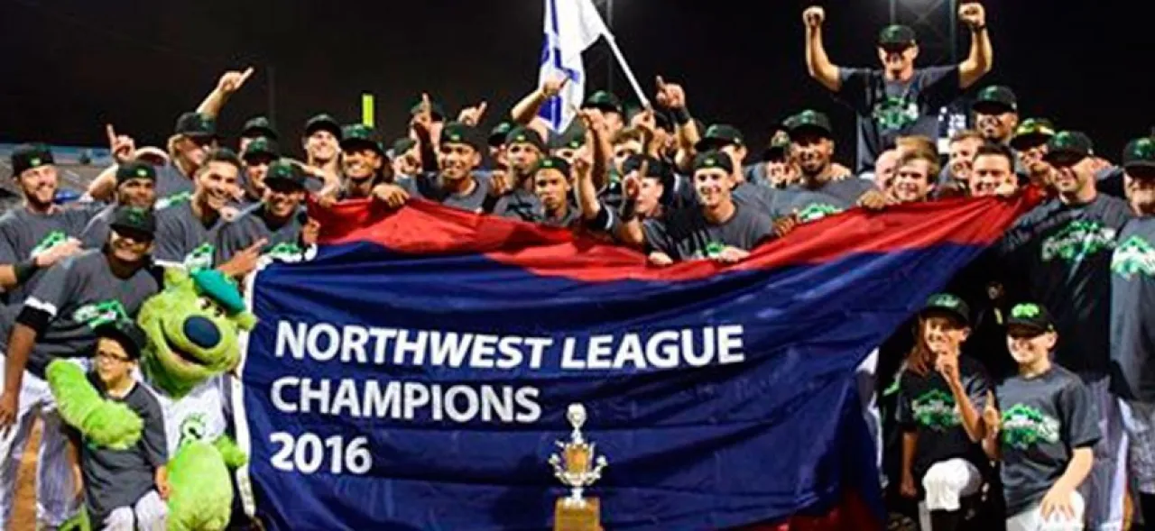 2249Eugene2016NWLChamps.jpg