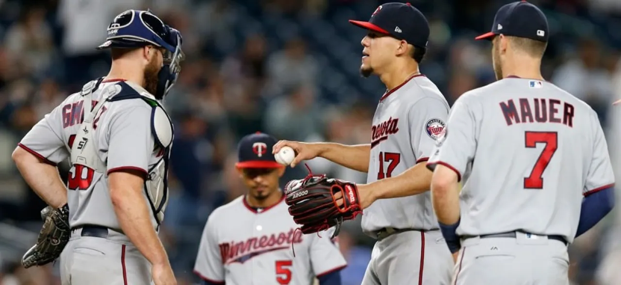 2877TwinsCaenAnteYankees.jpg