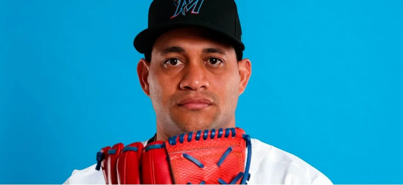 Yonny Chirinos_Marlins